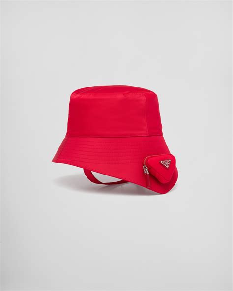 scimmia prada cappello rosso|Cappello in Re.